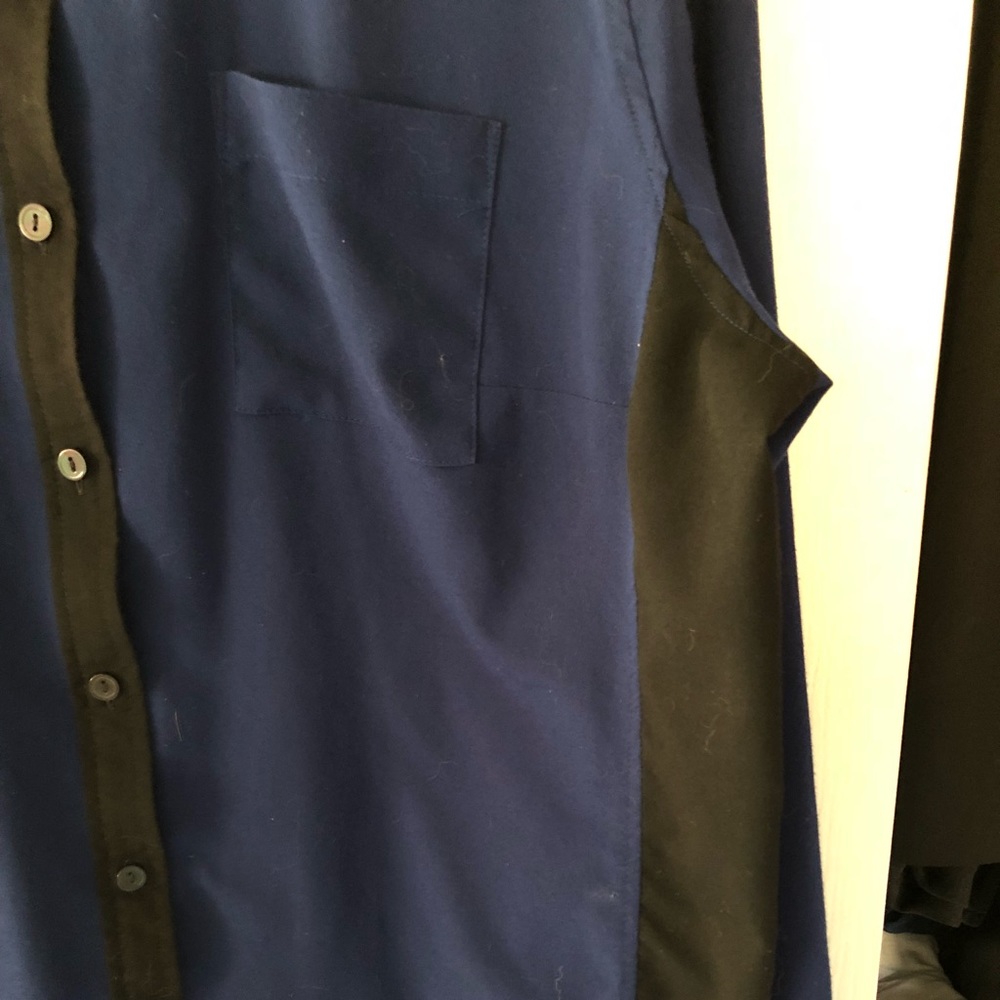 Blouse - Picture 2 of 3